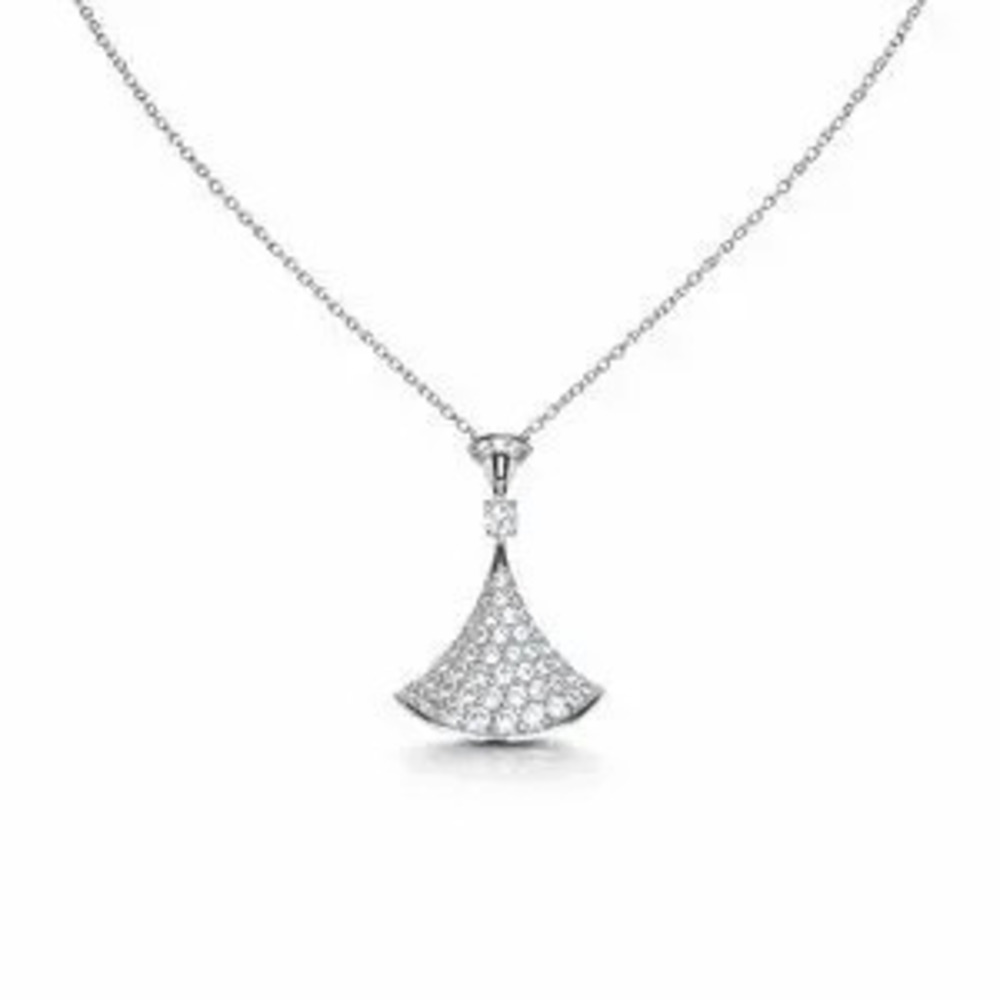 Luxury Silver Pendant Necklace With Cubic Zirconia